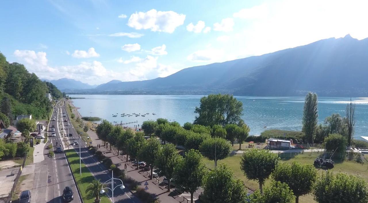 Mamie Jane Suite Deluxe Face Au Lac Tresserve Exterior photo